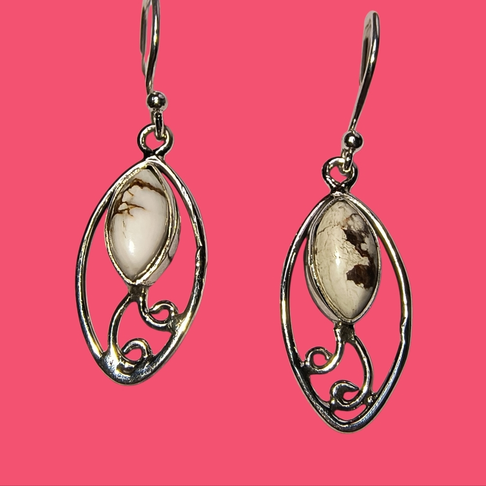 White Wild Horse Magnesite And Sterling Silver Dangle Earrings Brand New